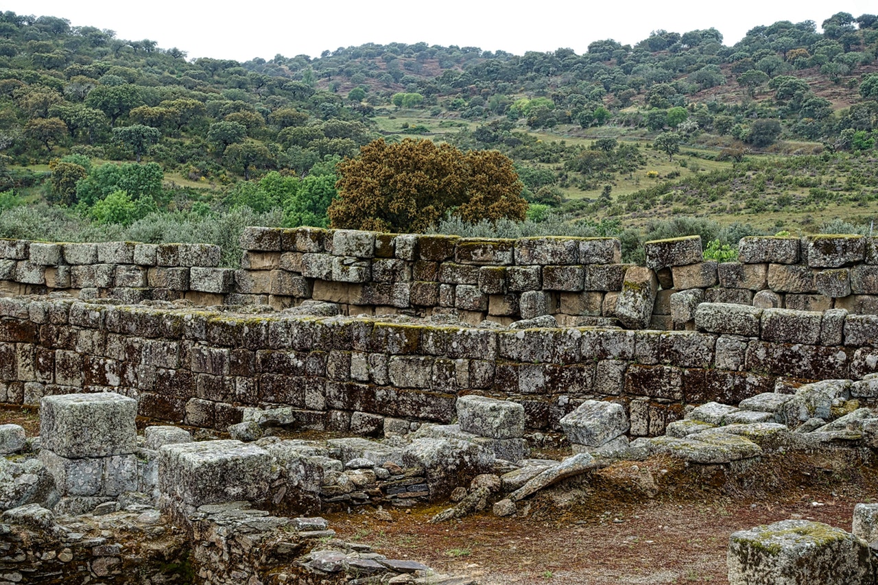 4 Common Stumbling Blocks to Getting Closer to God
